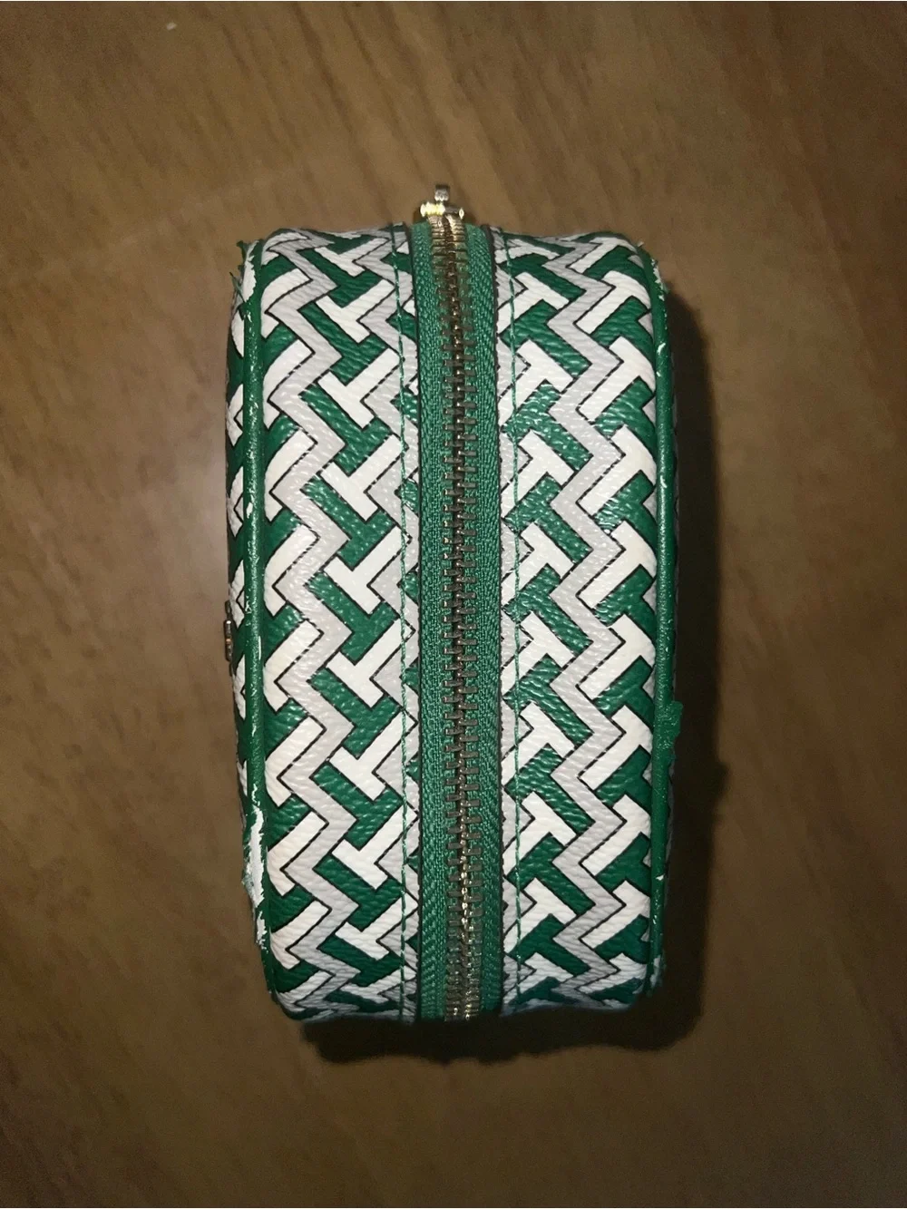 Tory Burch Green & White Woven-Pattern Cosmetic Pouch with Gold Logo - Picture 2 of 8